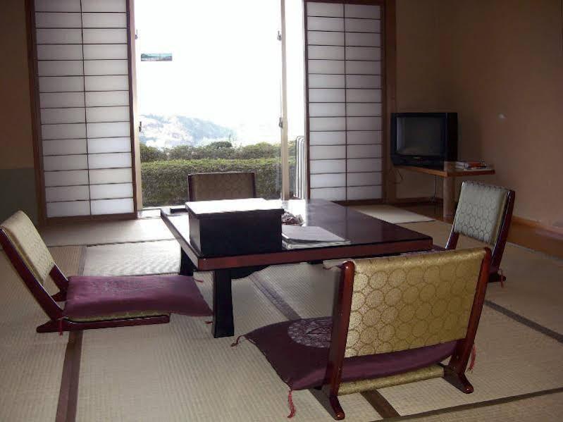 Ohito Hotel Izunokuni Exteriör bild