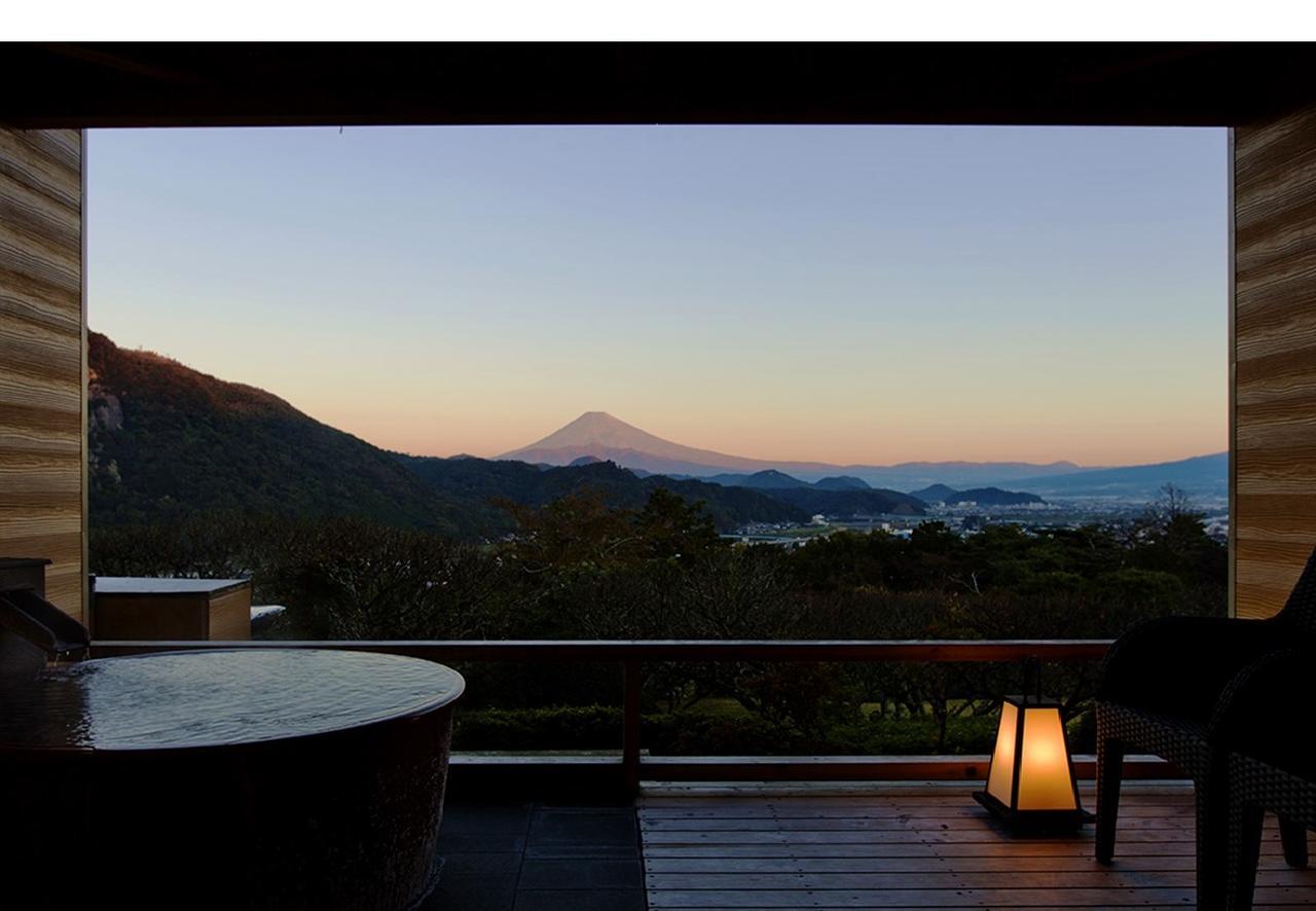 Ohito Hotel Izunokuni Exteriör bild